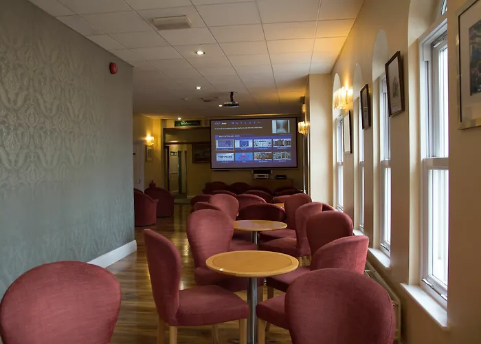 Metropole Hotel